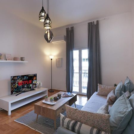 Beautiful Athenian Apartment Next To The Center Extérieur photo