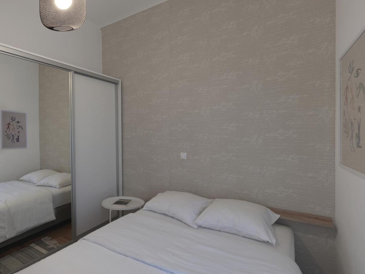 Beautiful Athenian Apartment Next To The Center Extérieur photo