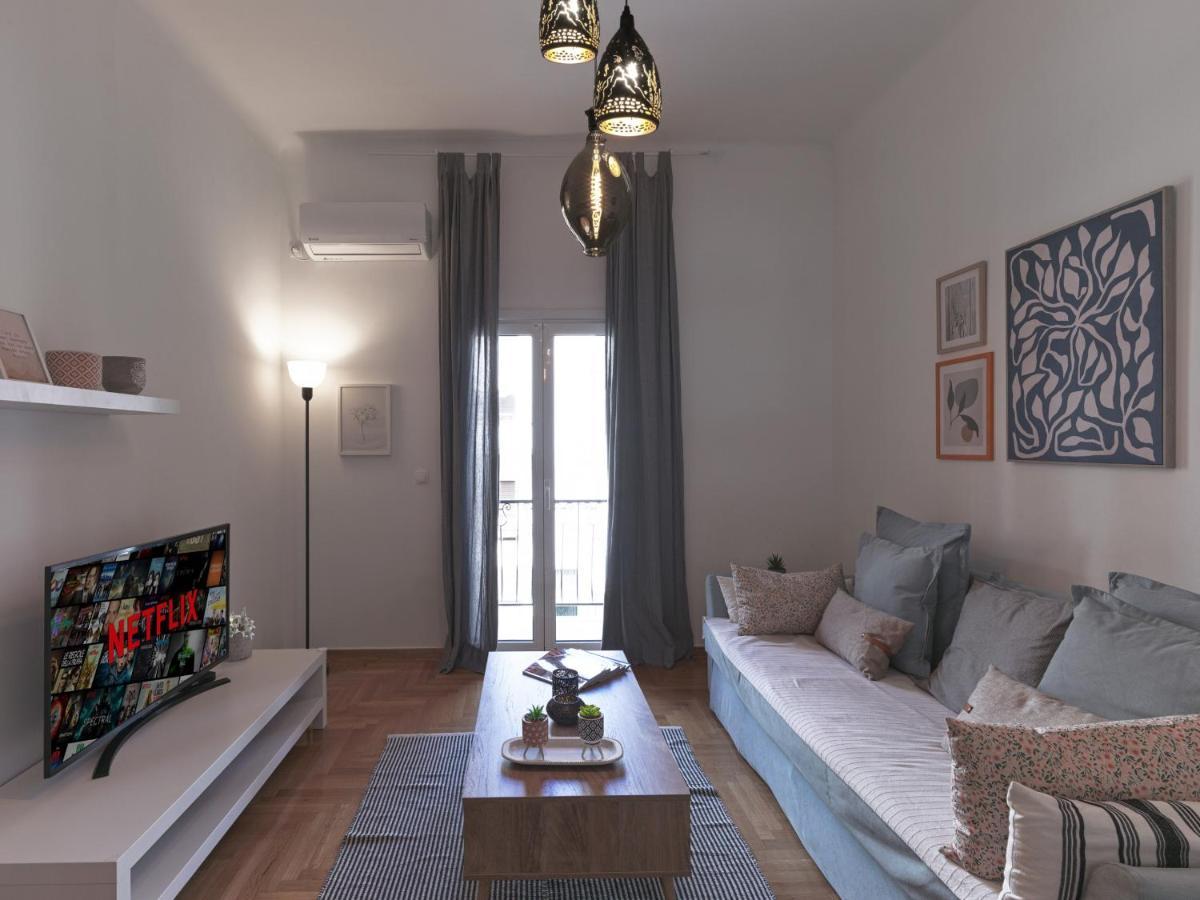 Beautiful Athenian Apartment Next To The Center Extérieur photo